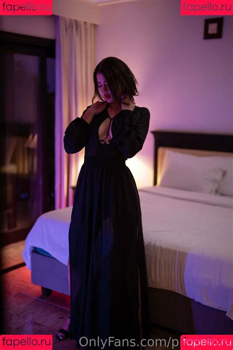 pinkyroxy OnlyFans Leaks 2025
