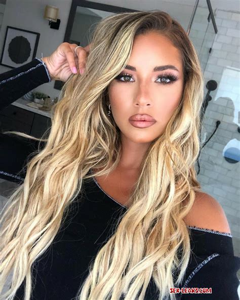 sierraskye OnlyFans Leaks 2025