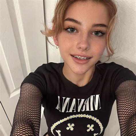 sierraaxx OnlyFans Leaks 2025