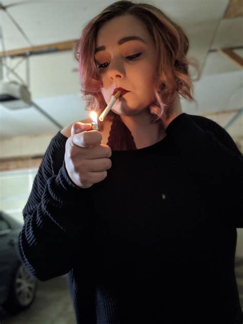 jade_needs_a_light OnlyFans Leaks 2025