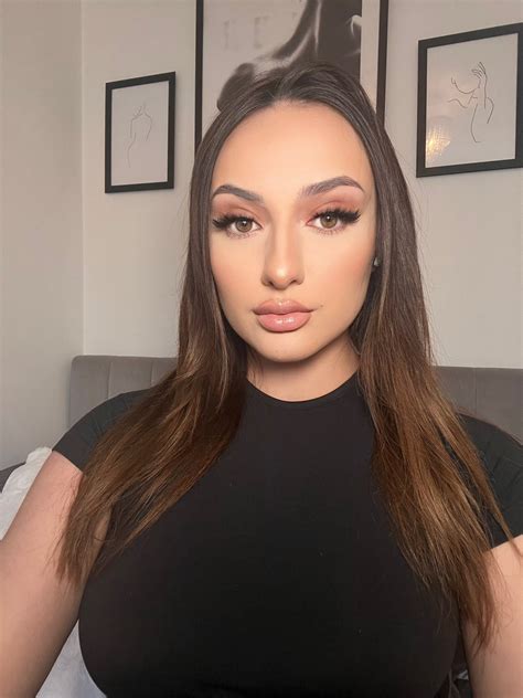 eelina OnlyFans Leaks 2025