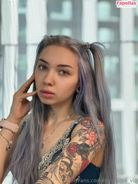 roxyloove_free OnlyFans Leaks 2025