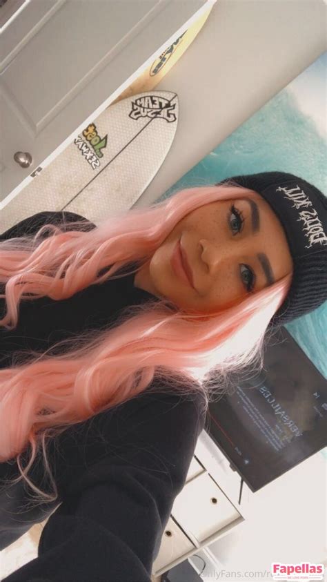 roxannesims OnlyFans Leaks 2025