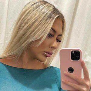 deminecka OnlyFans Leaks 2025
