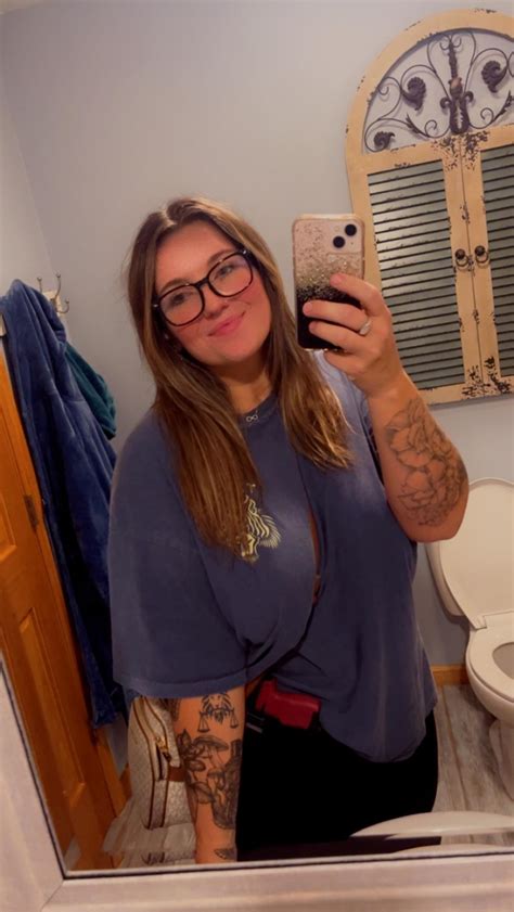 simplyhannahhh OnlyFans Leaks 2025