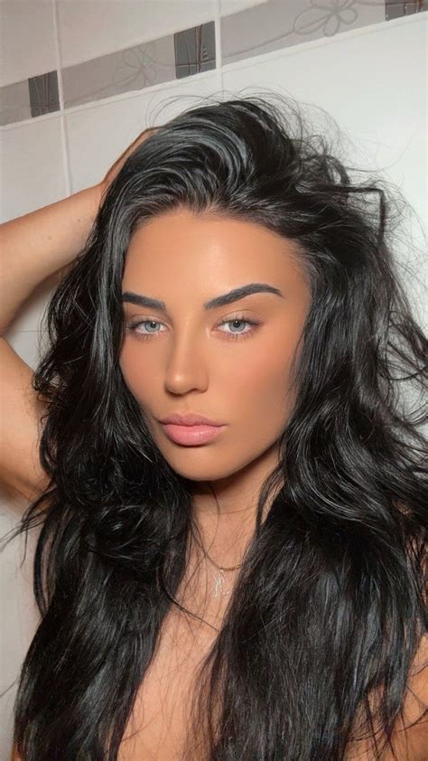 vikivalory OnlyFans Leaks 2025