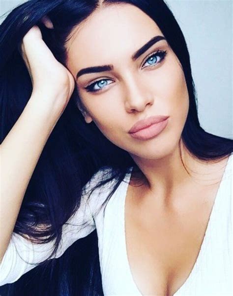 pretty_blue_eyed_babe OnlyFans Leaks 2025