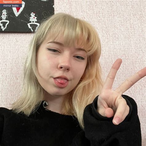 pretty-lil-cornstar-uk OnlyFans Leaks 2025