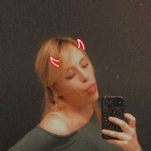 violetbluexo OnlyFans Leaks 2025