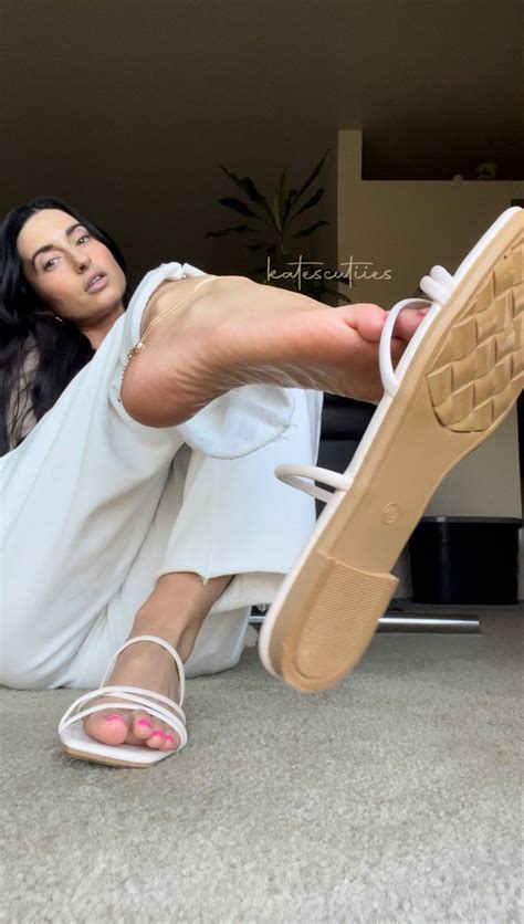 badbree-shoe_lab OnlyFans Leaks 2025