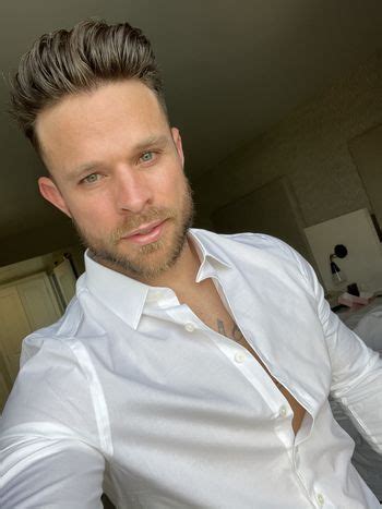 decent1s OnlyFans Leaks 2025