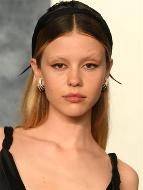 gothnova OnlyFans Leaks 2025