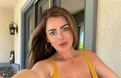 selinaxbond OnlyFans Leaks 2025