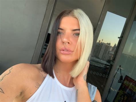 wavychanel OnlyFans Leaks 2025