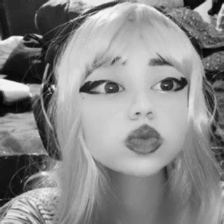 shinylisa OnlyFans Leaks 2025