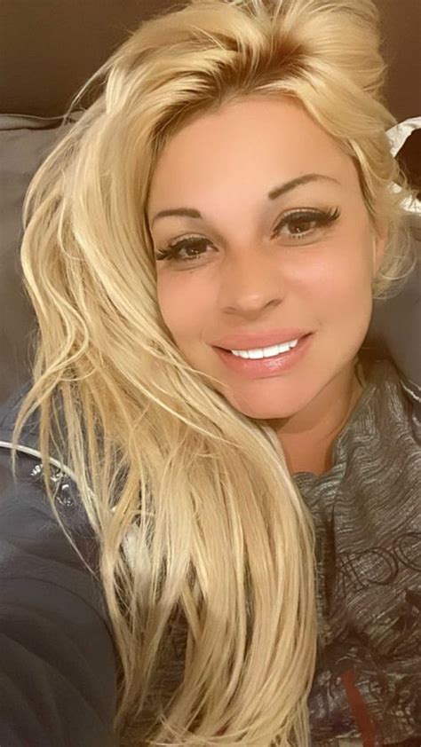 mrs.housemother OnlyFans Leaks 2025