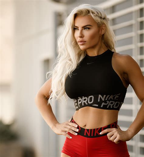 hollybarker OnlyFans Leaks 2025