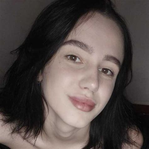 adele_e OnlyFans Leaks 2025