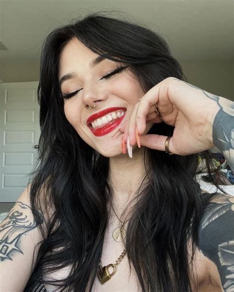salemmwitch OnlyFans Leaks 2025