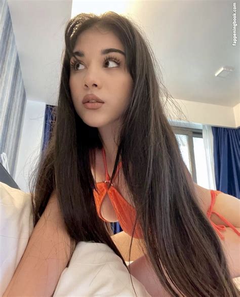 banana_0216 OnlyFans Leaks 2025