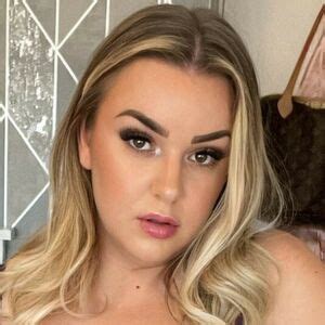 curvygirllou OnlyFans Leaks 2025