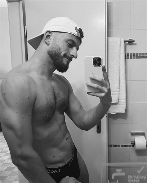 nicolavaredas OnlyFans Leaks 2025