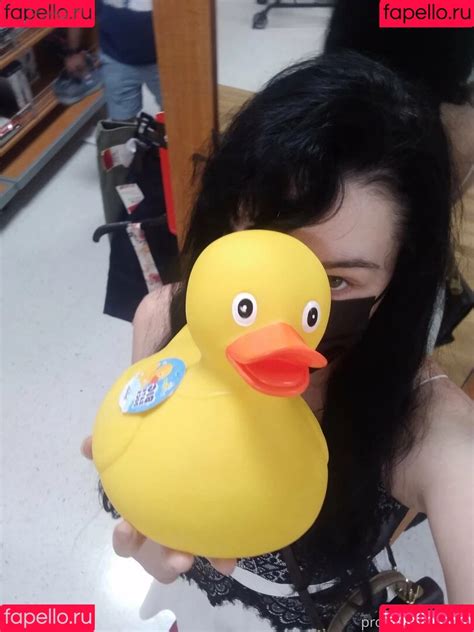 stellaaeternum OnlyFans Leaks 2025