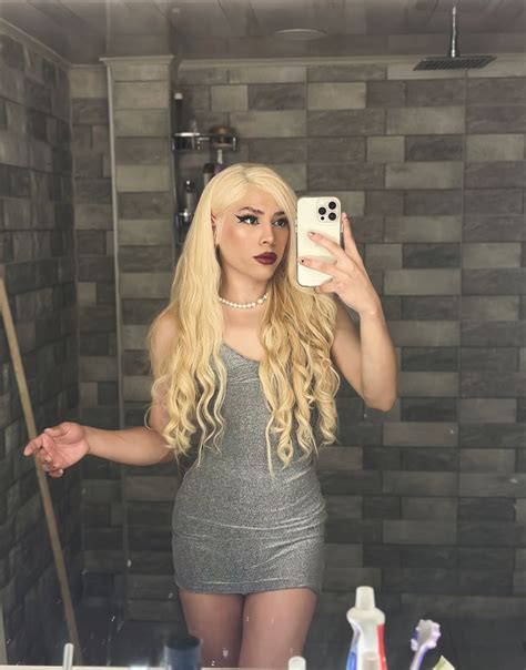 sasswithsarah OnlyFans Leaks 2025