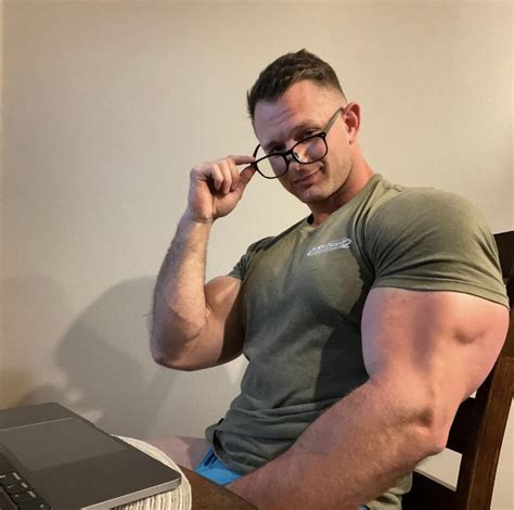 siliconedmaster OnlyFans Leaks 2025