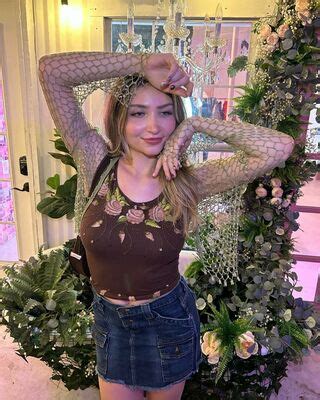 cheleche OnlyFans Leaks 2025