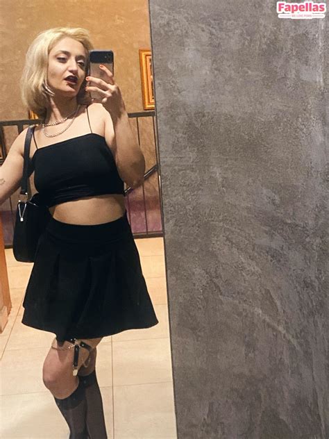 celinecinnamon OnlyFans Leaks 2025