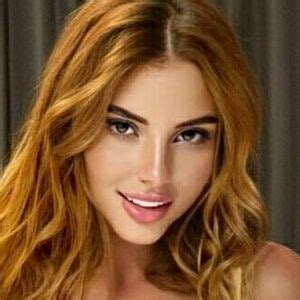 rosinavaliente2 OnlyFans Leaks 2025