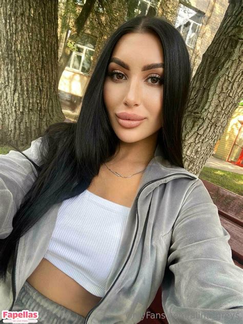 monella_veneta OnlyFans Leaks 2025