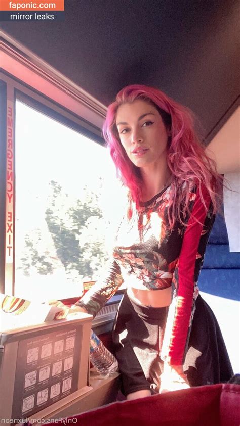 luxneonfree OnlyFans Leaks 2025
