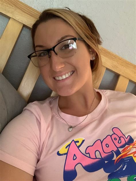 the.honey.hives OnlyFans Leaks 2025