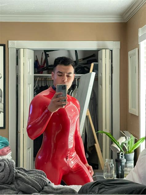 therubbercowboy OnlyFans Leaks 2025