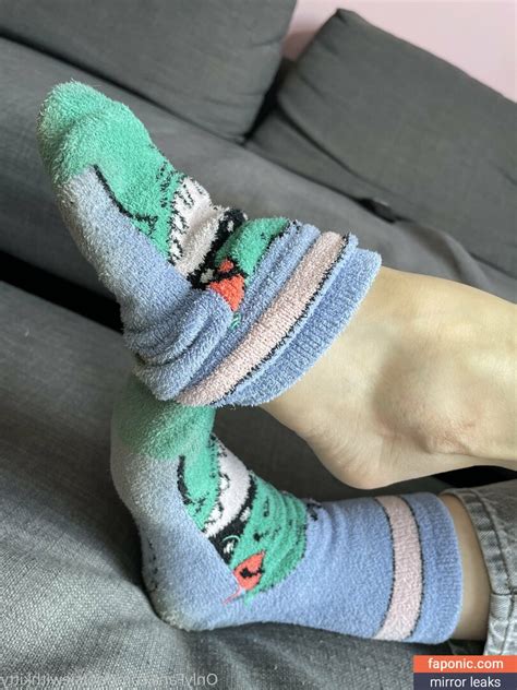 footsiewithkitty OnlyFans Leaks 2025