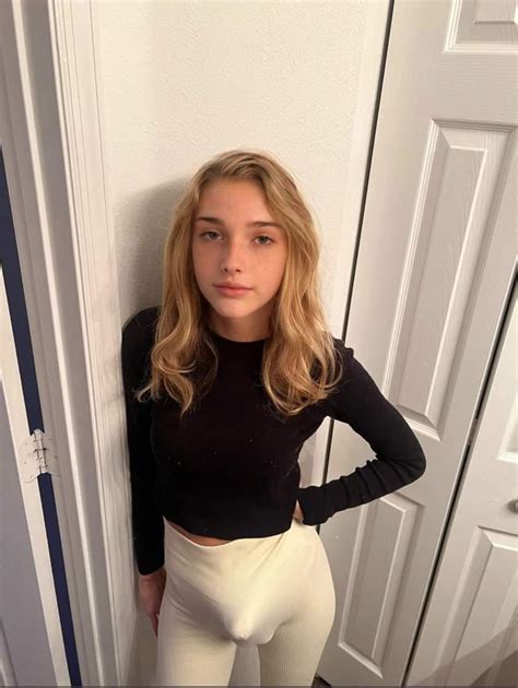 feedmephoebe OnlyFans Leaks 2025