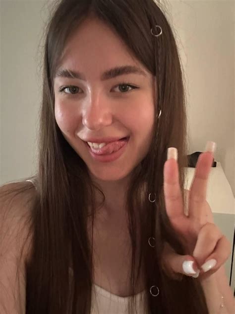feelmyvibe_vo OnlyFans Leaks 2025