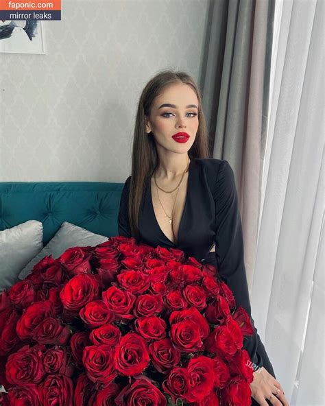 xoxrosa OnlyFans Leaks 2025