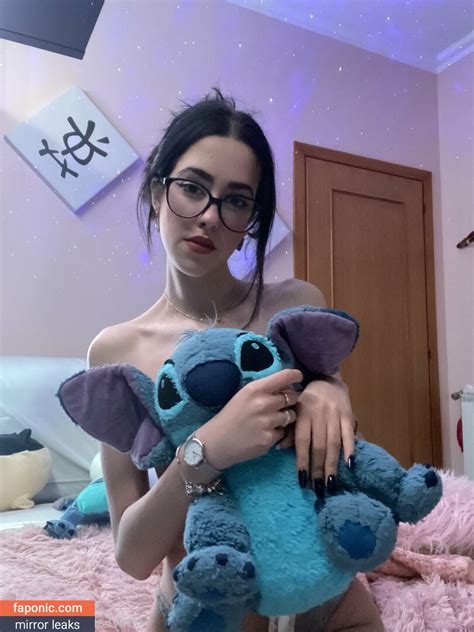 aezlealilleafree OnlyFans Leaks 2025