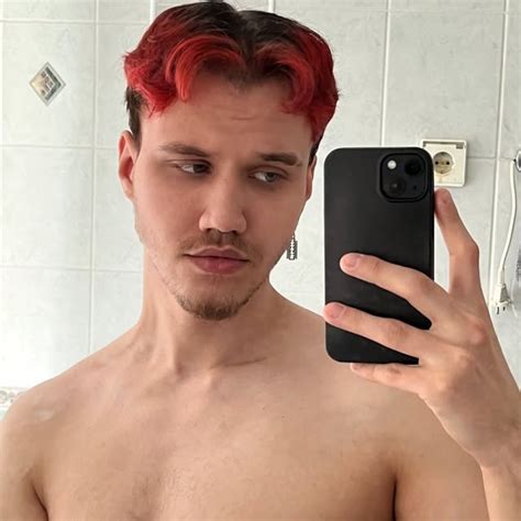 voproseg OnlyFans Leaks 2025