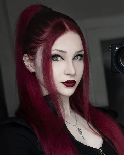 redheadgothbabe OnlyFans Leaks 2025