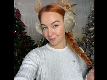 redheadragonmodel OnlyFans Leaks 2025