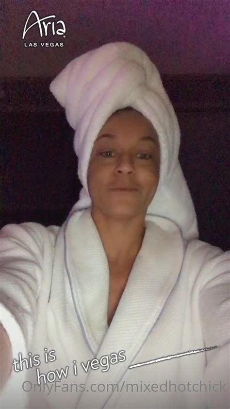 sonya.red OnlyFans Leaks 2025