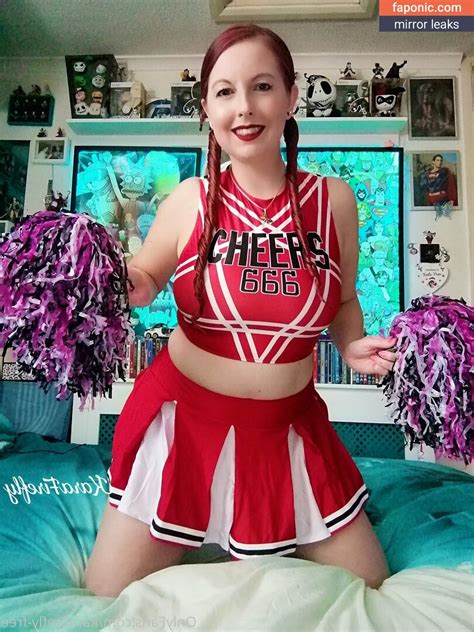 karafireflypremium OnlyFans Leaks 2025