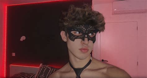 yoshivampire OnlyFans Leaks 2025