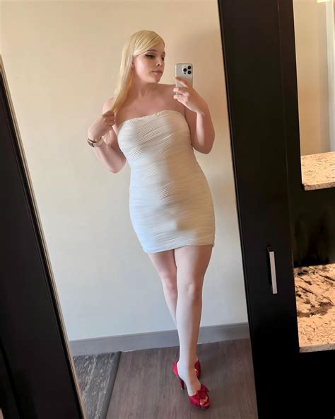 realamandarae Fansly Leaks 2025