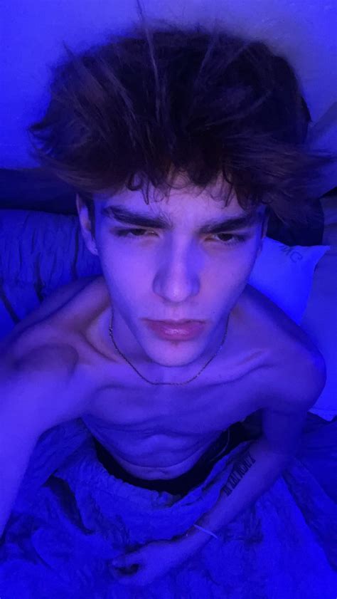 f1ywhiteguy OnlyFans Leaks 2025