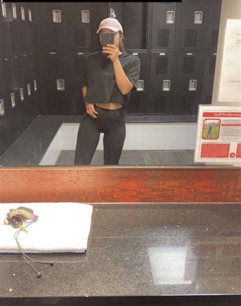 tanned_toes1 OnlyFans Leaks 2025